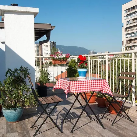 Rooftop Terrace & Studio Next To The Center Appartement *